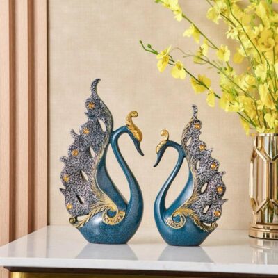 Luxurious Swan Statue Home Decor